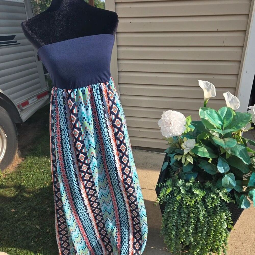 Xhilaration size M maxi